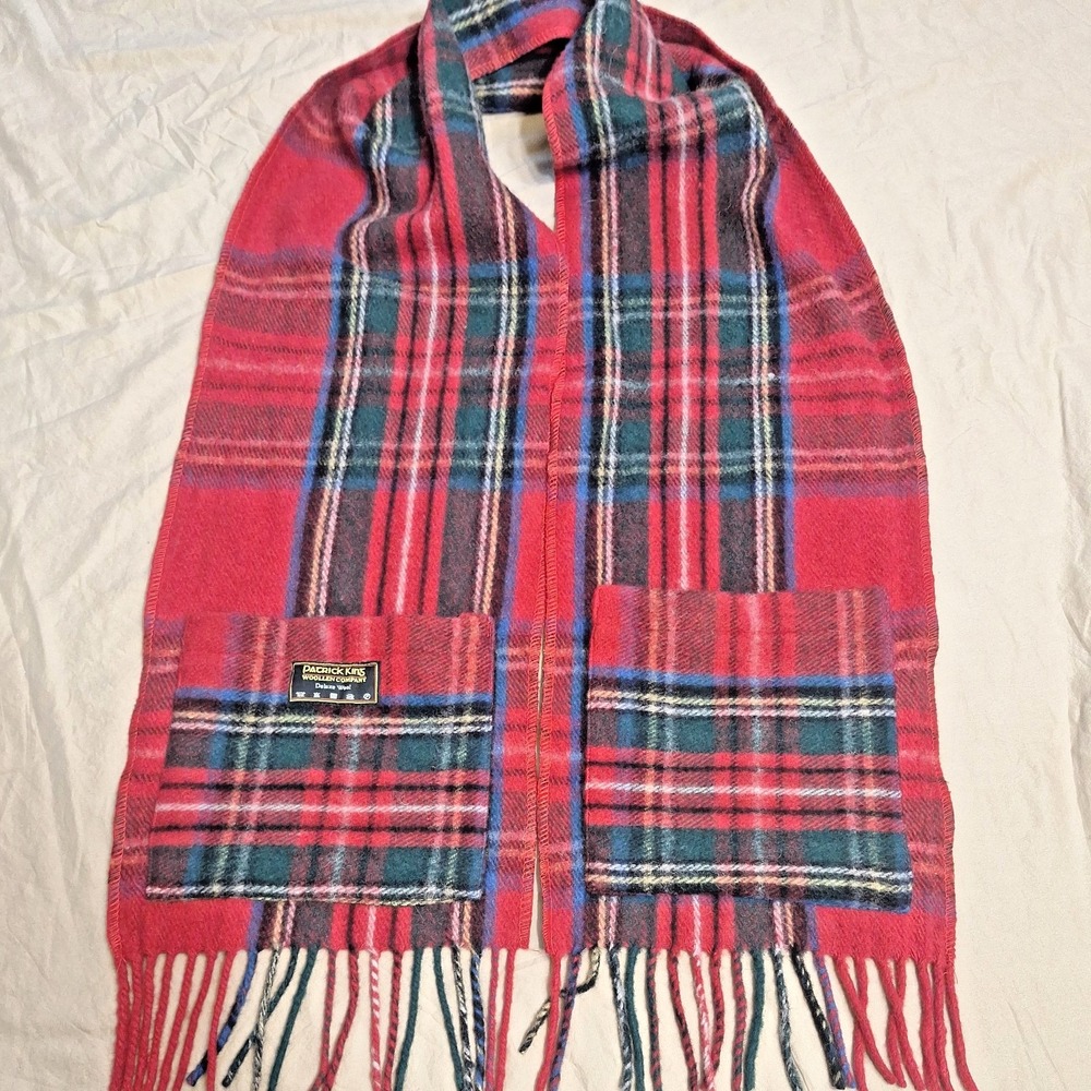 Patrick King Woollen Company Scottish Red Tartan Pocket Scarf Classic Plaid 60"